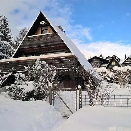 Apartamento Charmantes Ferienhaus Mit Gartenoase Siegsdorf